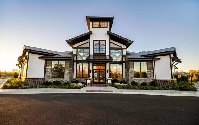 $359,900 | 952 Darwin Street, North Aurora, IL 60542