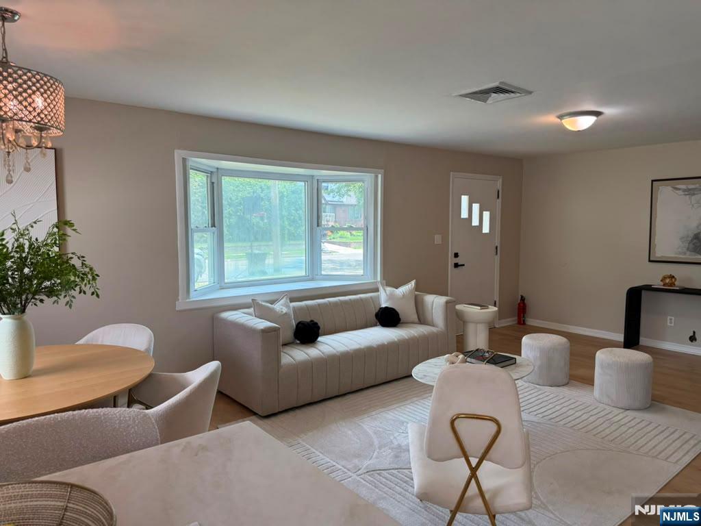 478 Riverside Terrace Rutherford, NJ 07070 - Photo 11 of 38