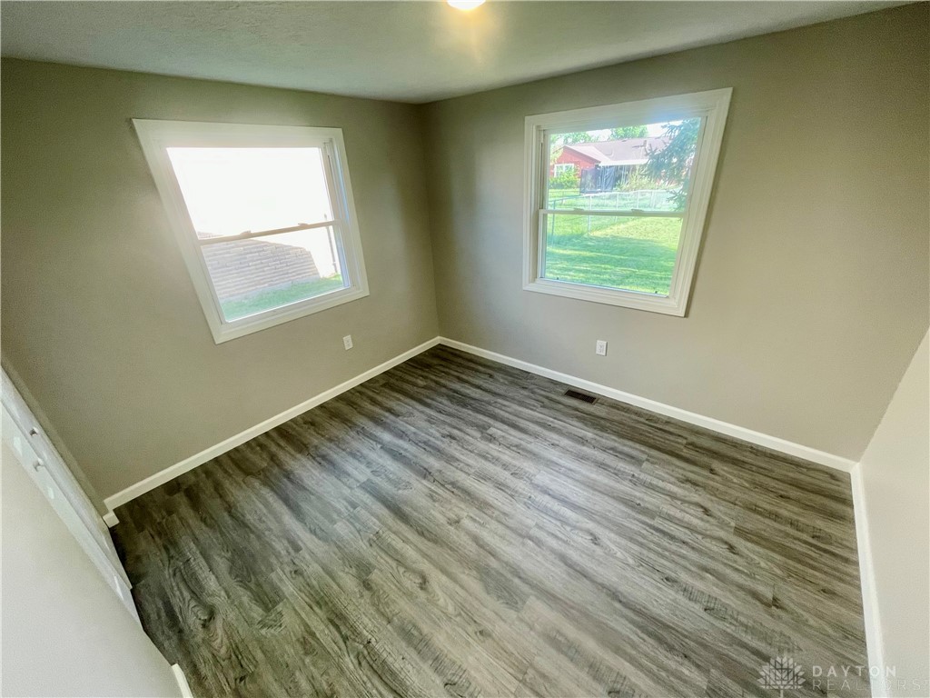 408 West Martindale Road Englewood, OH 45322 - Photo 14 of 23