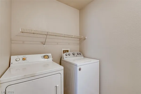 $1,940 | 5424 Pepperpike Avenue, Las Vegas, NV 89130