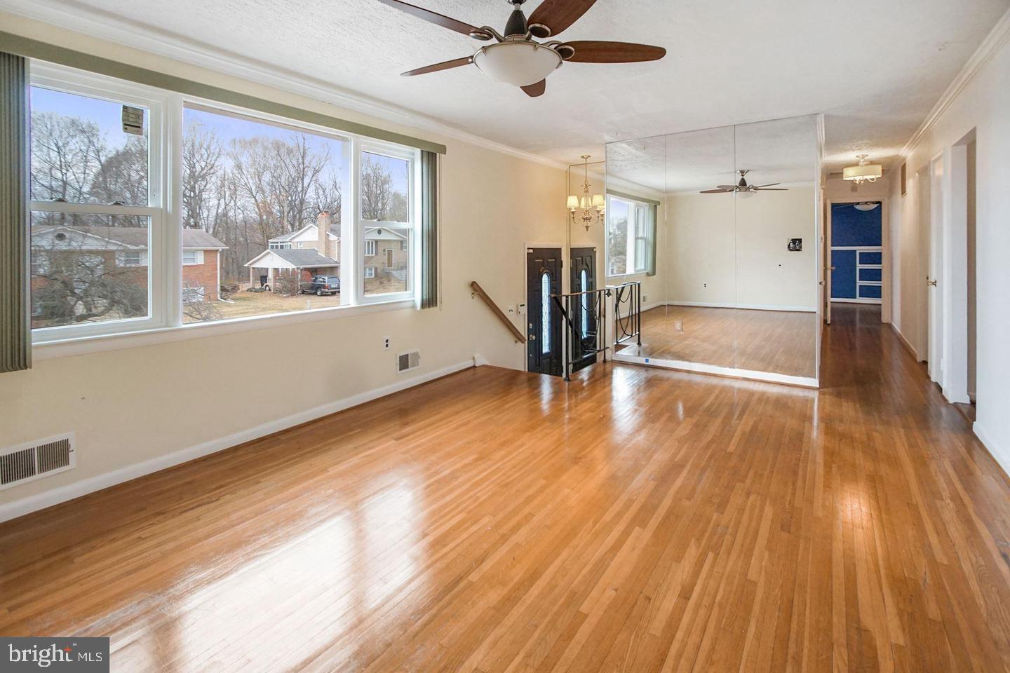 12826 Glynis Road Clinton, MD 20735 - Photo 45 of 47 Interior