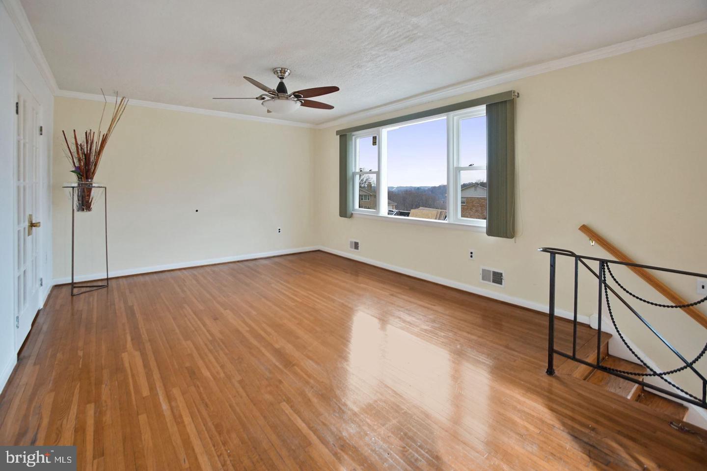 12826 Glynis Road Clinton, MD 20735 - Photo 46 of 47 Interior