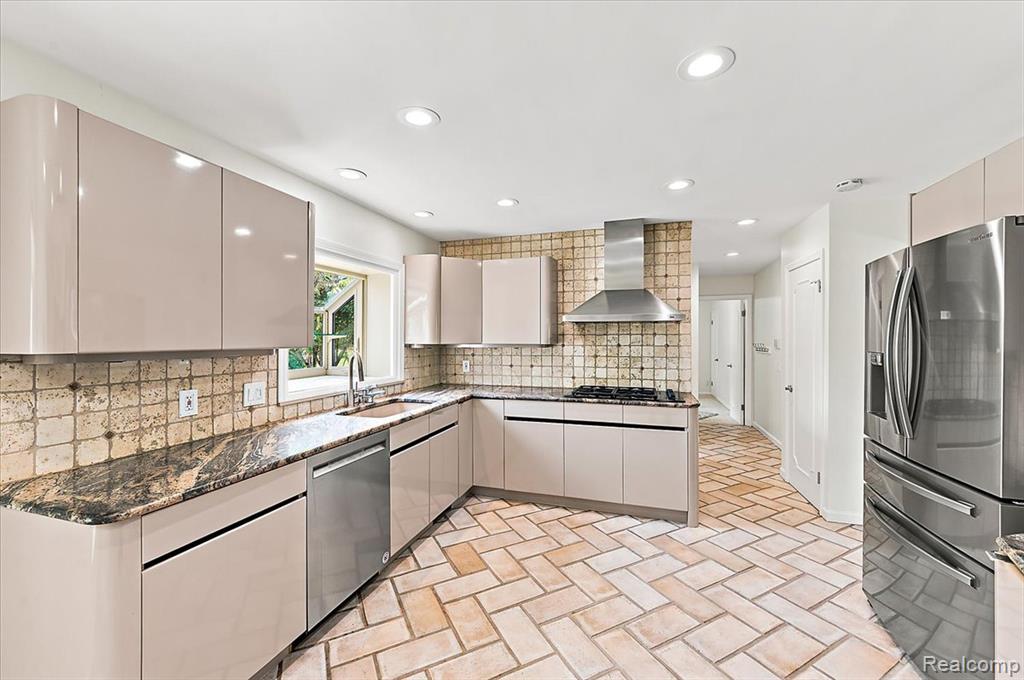 980 Sandhurst Road Bloomfield Hills, MI 48302 - Photo 25 of 76 Gallery Image 25