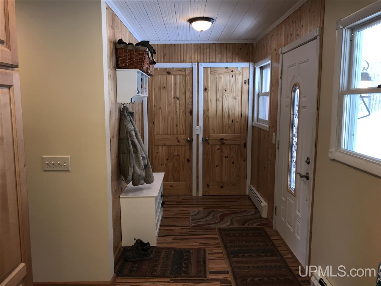 4294 K Road Bark River, MI 49807 - Photo 15 of 49