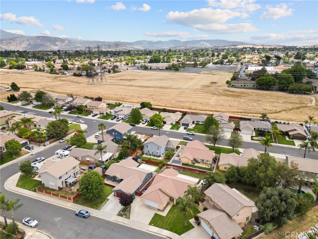 533 Heidi Circle Beaumont, CA 92223 - Photo 33 of 37 an aerial view of residential building with outdoor space
