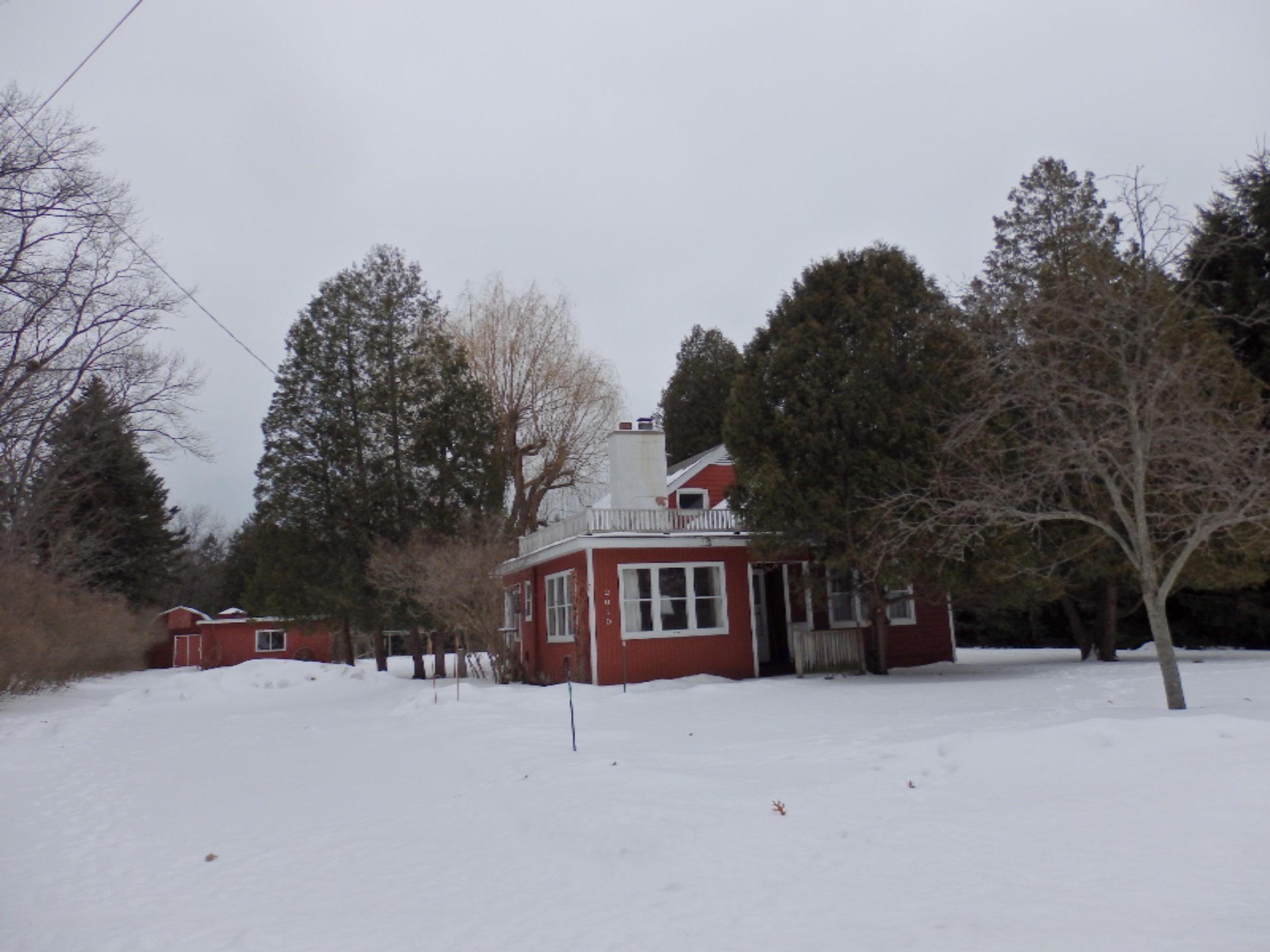 2010 Hill Road Manistee, MI 49660 - Photo 1 of 21 P2080150