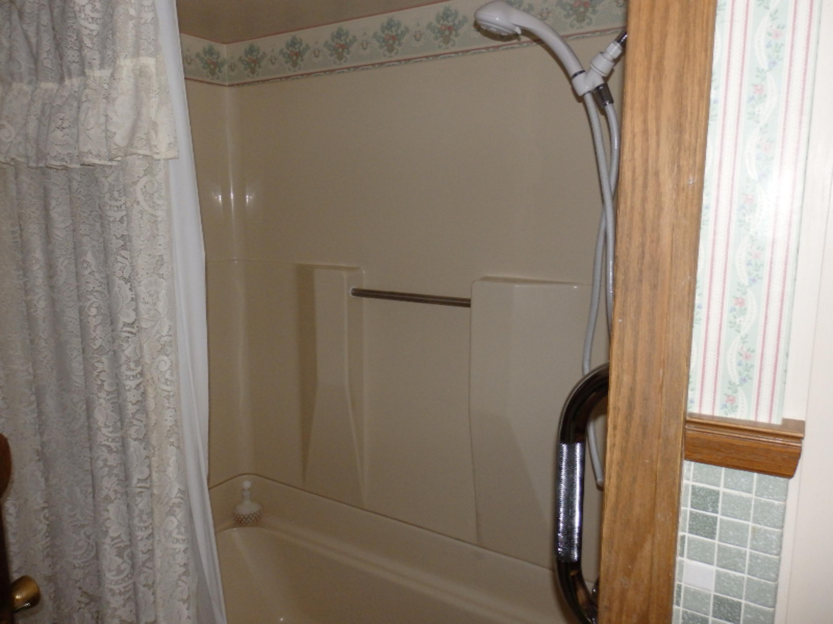 2010 Hill Road Manistee, MI 49660 - Photo 18 of 21 P1290094