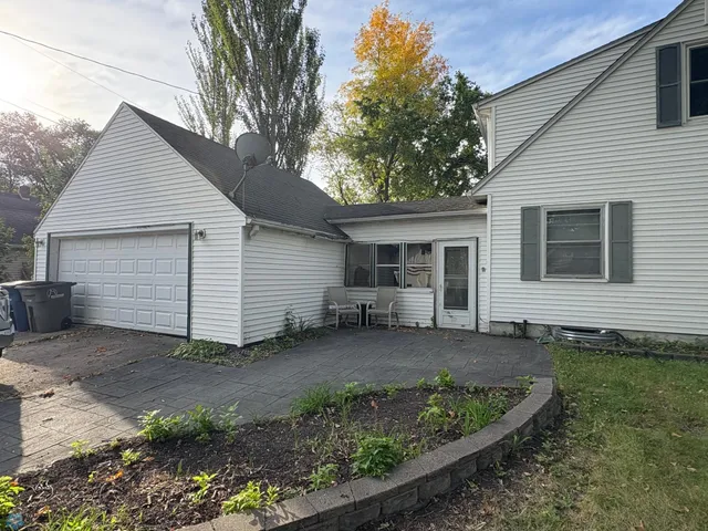 $219,500 | 1402 4th Street South, Moorhead, MN 56560