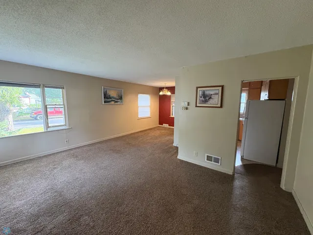 $219,500 | 1402 4th Street South, Moorhead, MN 56560