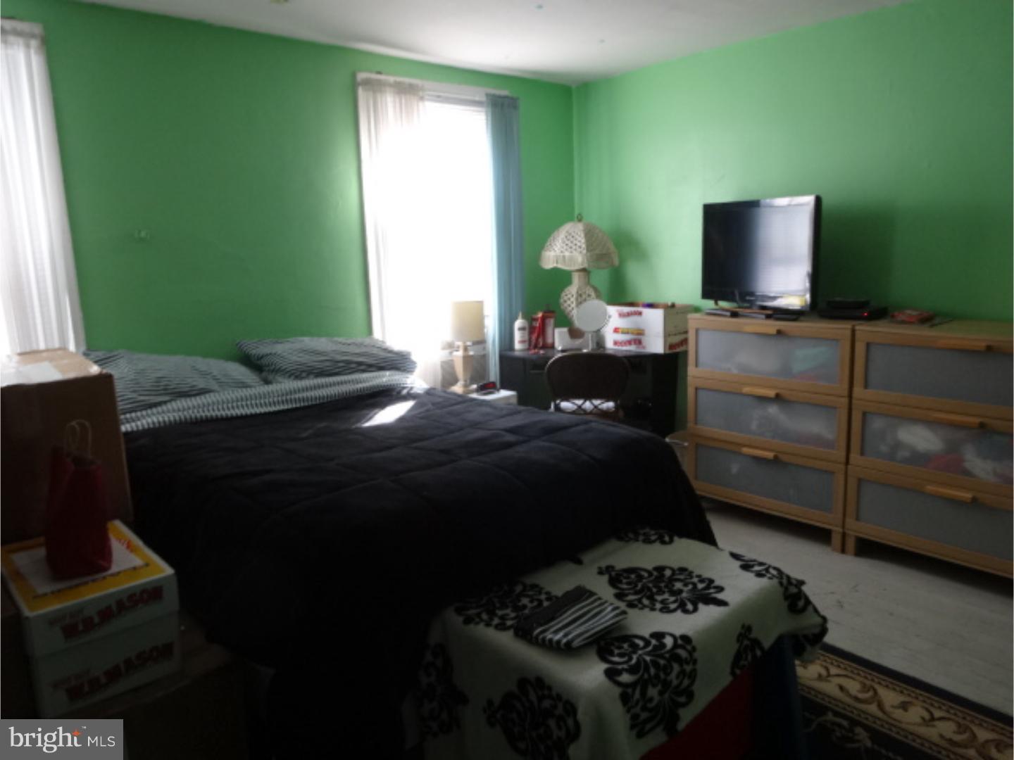 125 Ripka Street Philadelphia, PA 19127 - Photo 9 of 15 Bedroom 2