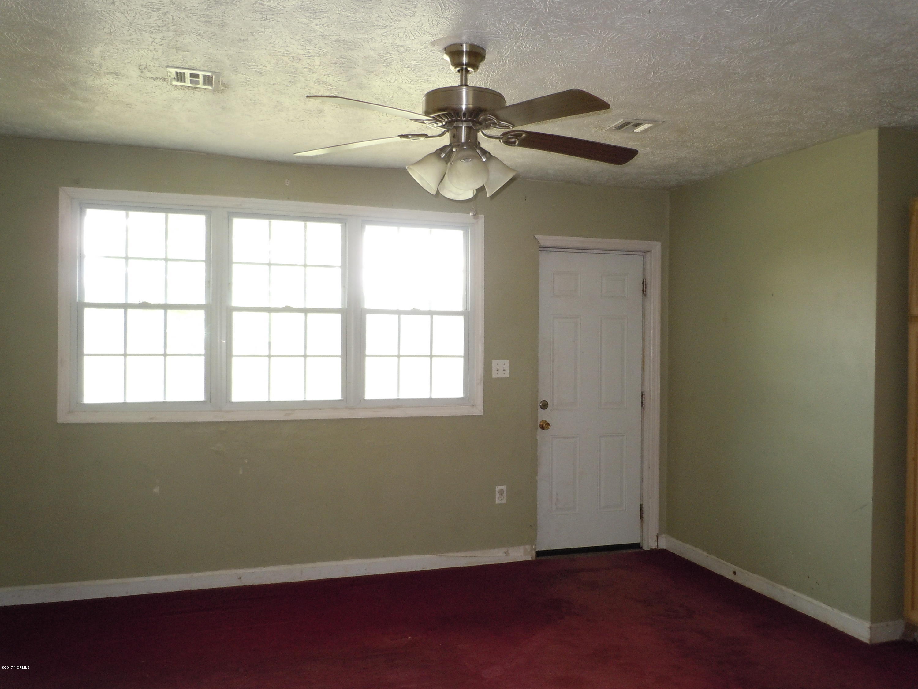 2521 Church Road Green Sea, SC 29545 - Photo 11 of 35 REO 2521 Church Road, Green Sea 016