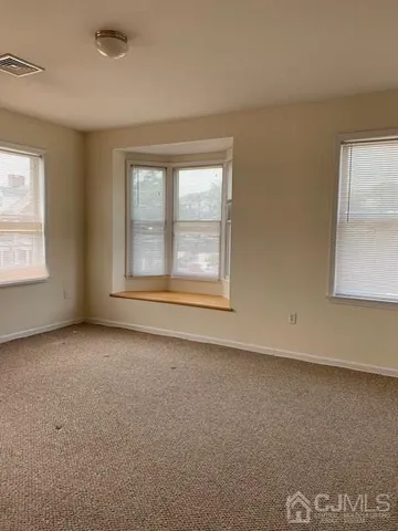 $2,850 | 541 Middlesex Avenue, Unit 1, Metuchen, NJ 08840