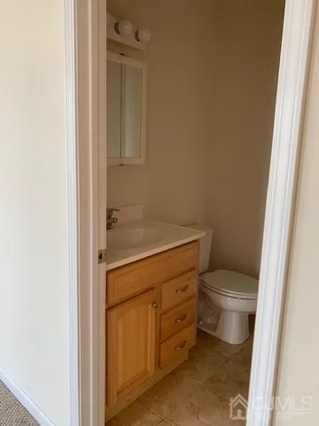 $2,850 | 541 Middlesex Avenue, Unit 1, Metuchen, NJ 08840