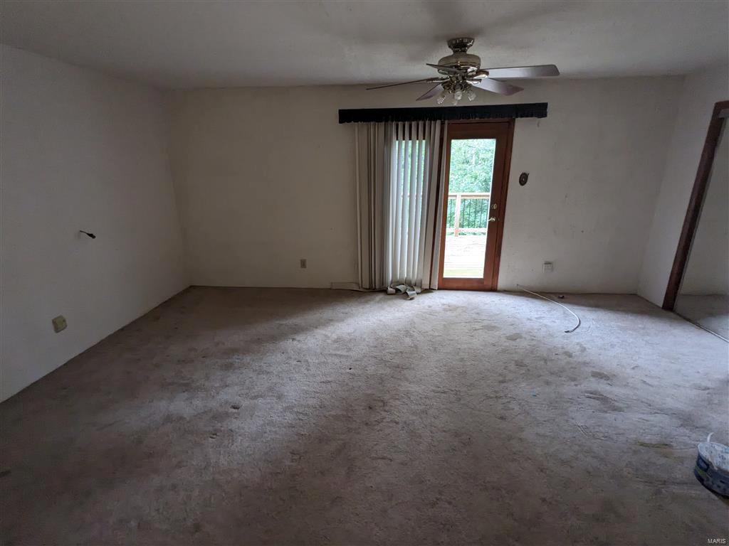 8331 Old Lebanon Troy Road Troy, IL 62294 - Photo 16 of 21