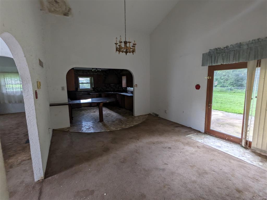 8331 Old Lebanon Troy Road Troy, IL 62294 - Photo 7 of 21