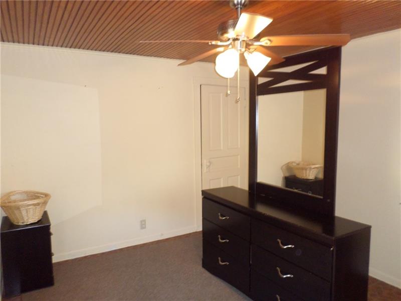 115 Oak Forest Road Brave, PA 15316 - Photo 11 of 21