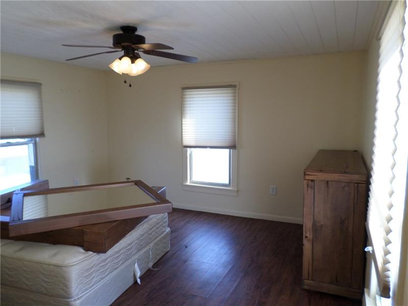 115 Oak Forest Road Brave, PA 15316 - Photo 10 of 21