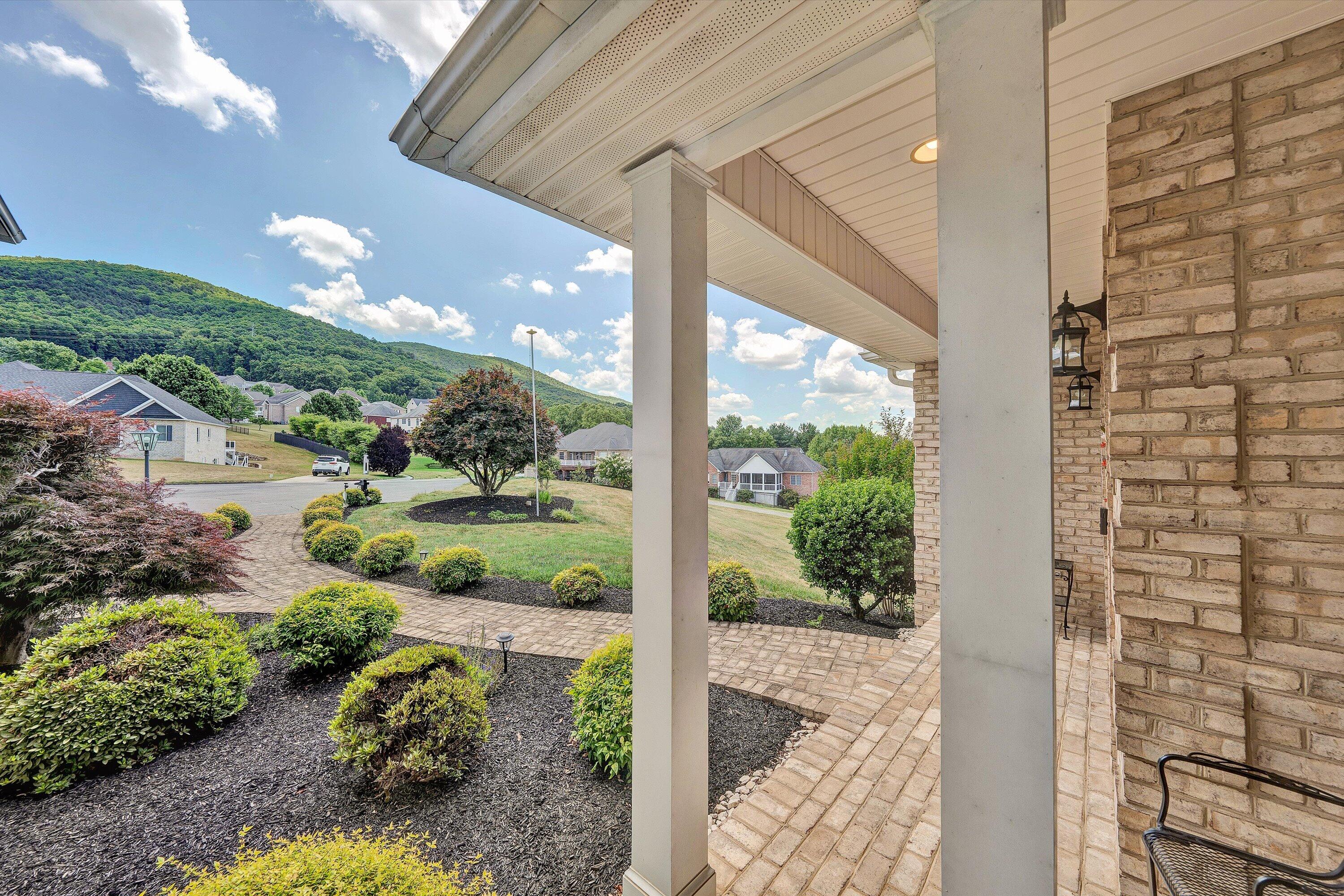 134 Stoneybrook Road Roanoke, VA 24019 - Photo 7 of 76 06-DSC00175