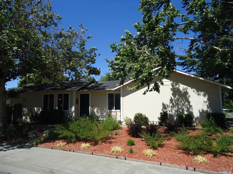 1049 Wickfield Way Santa Rosa, CA 95401 - Photo 1 of 1 Gallery Image 1