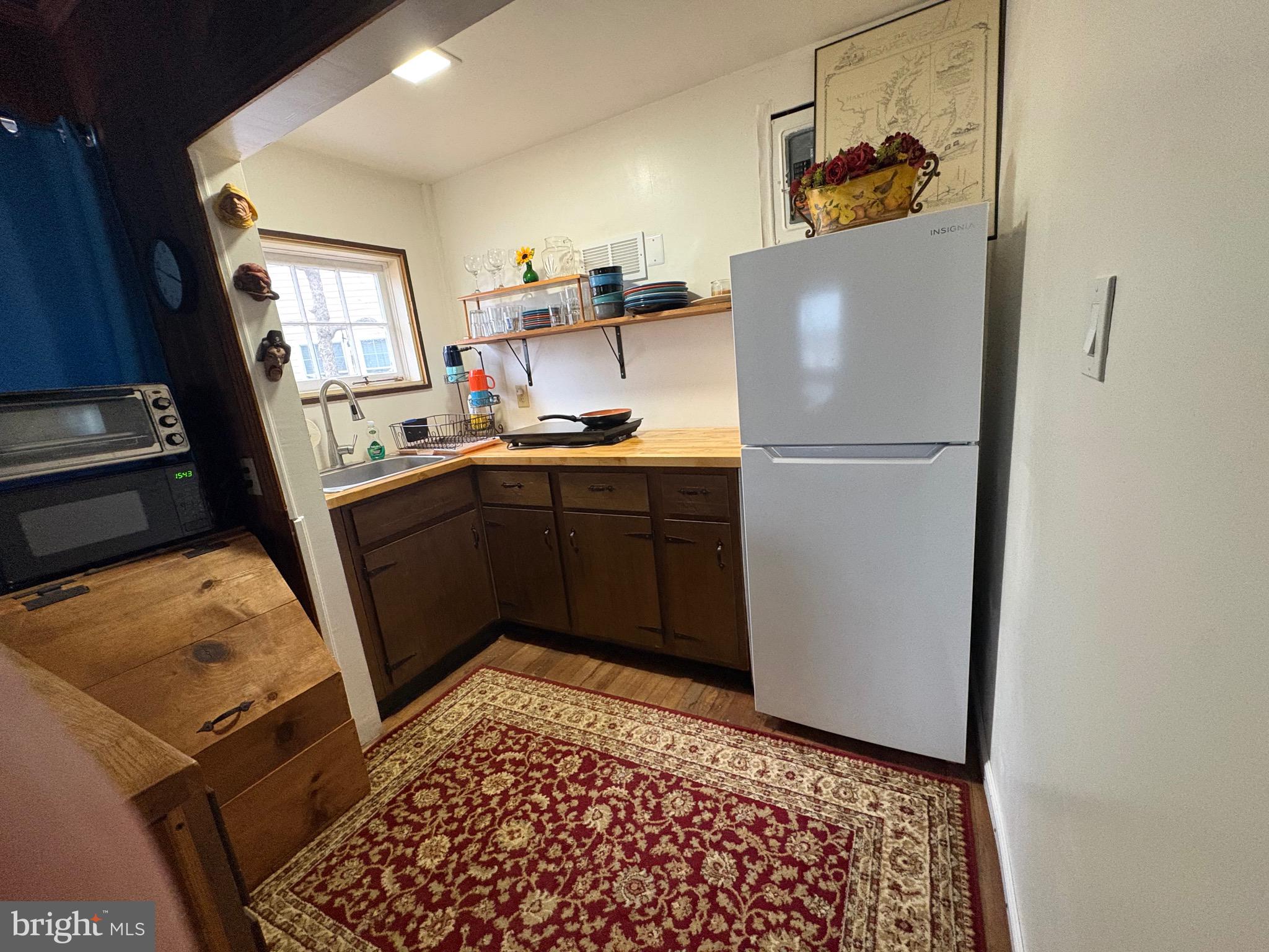 132 Club Road Pasadena, MD 21122 - Photo 17 of 29