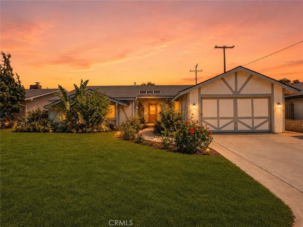 1968 West Chanticleer Road Anaheim, CA 92804 - Photo 3 of 47