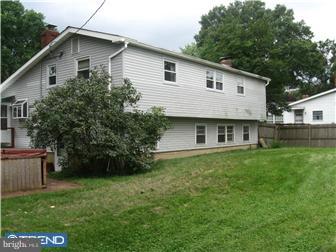 113 Oakmont Road Mount Laurel, NJ 08054 - Photo 6 of 12 Gallery Image 6