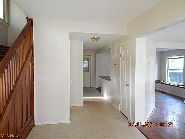 1418 West Prospect Road Ashtabula, OH 44004 - Photo 3 of 16 Gallery Image 3
