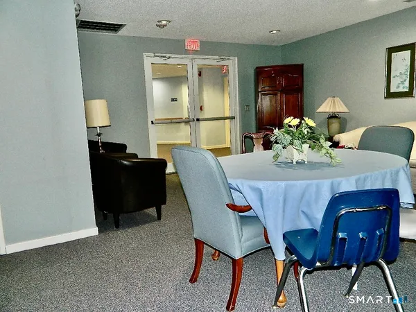 $1,950 | 75 Washington Avenue, Unit 2317, Hamden, CT 06518