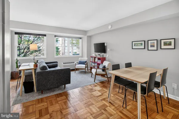 $165,000 | 1801 Clydesdale Place Northwest, Unit 323, Washington, DC 20009
