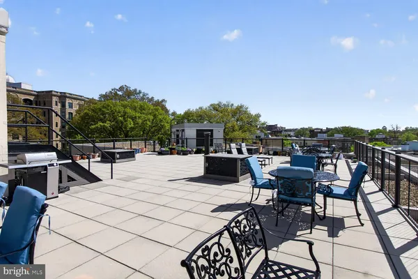 $165,000 | 1801 Clydesdale Place Northwest, Unit 323, Washington, DC 20009