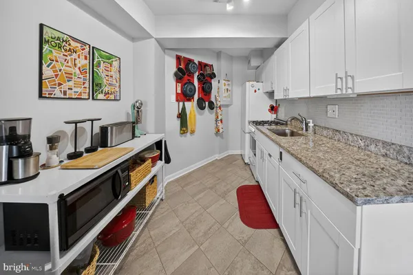 $165,000 | 1801 Clydesdale Place Northwest, Unit 323, Washington, DC 20009