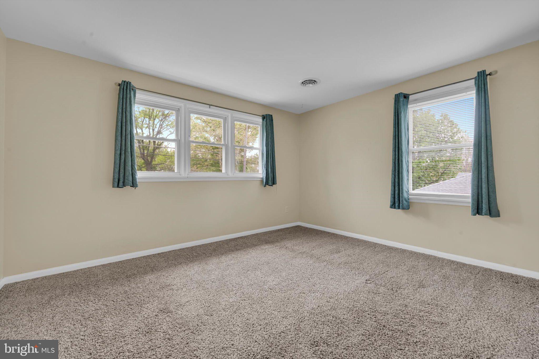 2909 Tunnel Hill Road Lebanon, PA 17046 - Photo 13 of 30 Bedroom 1