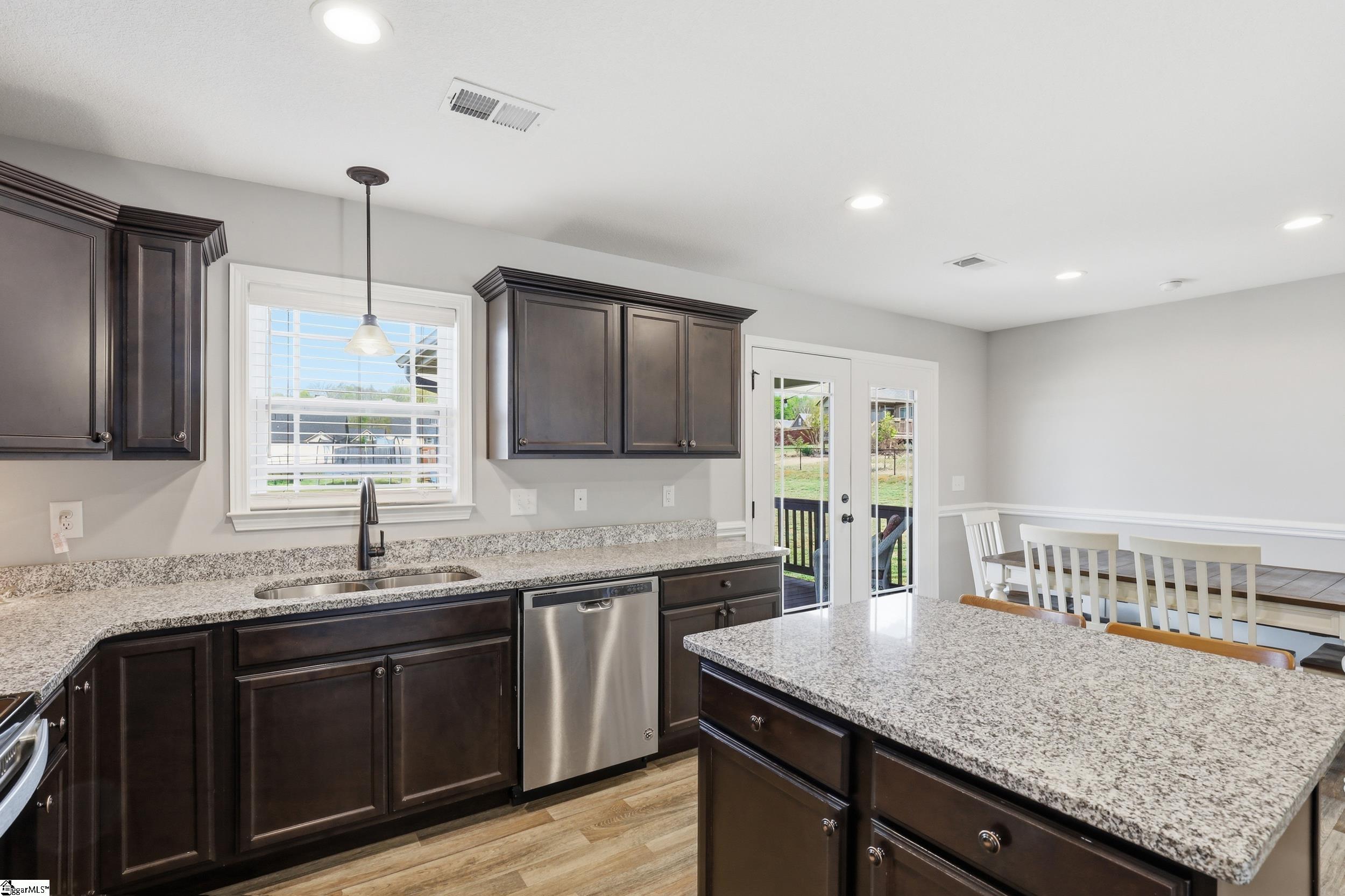 832 Brennan Way Lyman, SC 29365 - Photo 6 of 25