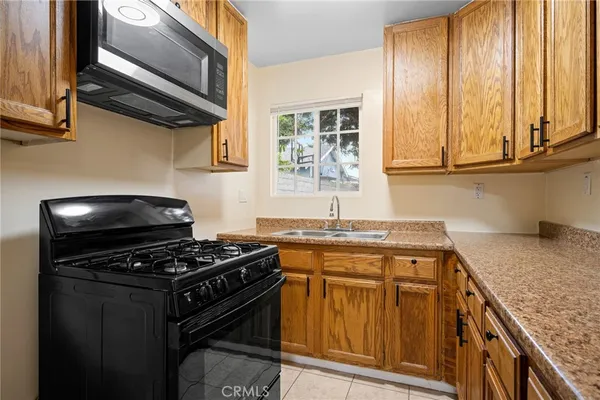 $2,450 | 5332 Buchanan Street, Unit 1/2, Los Angeles, CA 90042