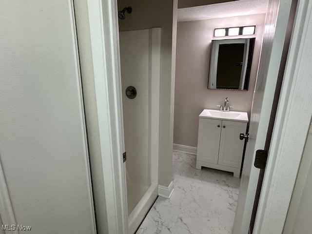 16575 Wren Road, Unit 3F Chagrin Falls, OH 44023 - Photo 13 of 14 Bathroom with vanity