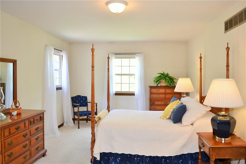 6233 Cromwell Road Indianapolis, IN 46250 - Photo 13 of 24 Gallery Image 13