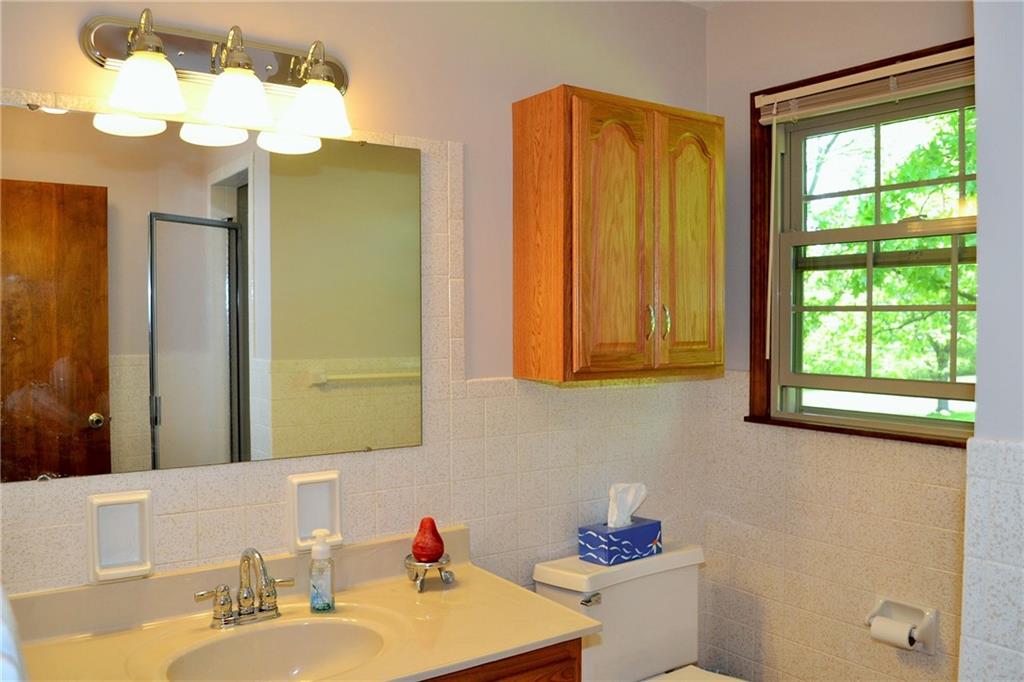6233 Cromwell Road Indianapolis, IN 46250 - Photo 14 of 24 Gallery Image 14