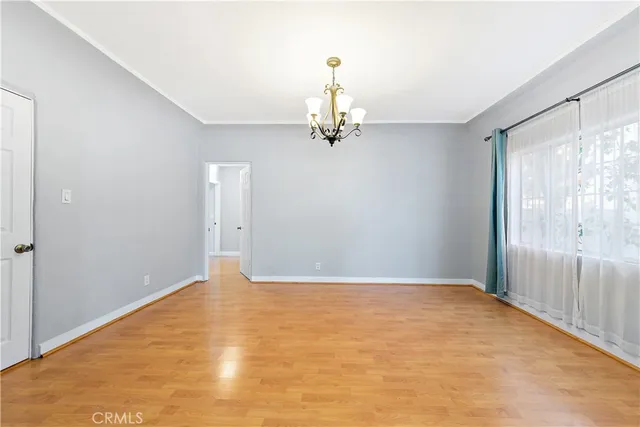 $4,500 | 912 North Howard Street, Glendale, CA 91207