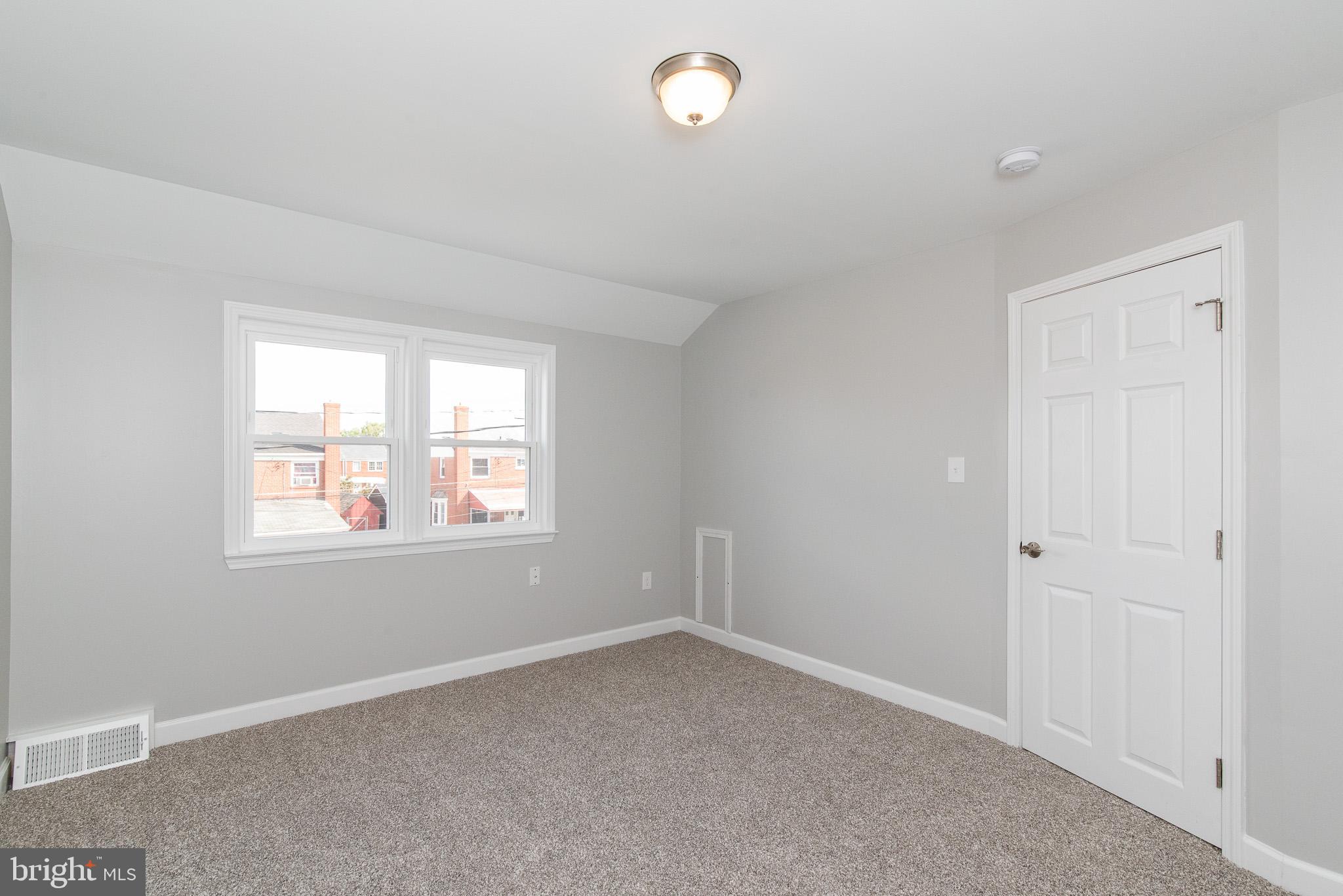 1905 Oxley Road Baltimore, MD 21222 - Photo 14 of 43
