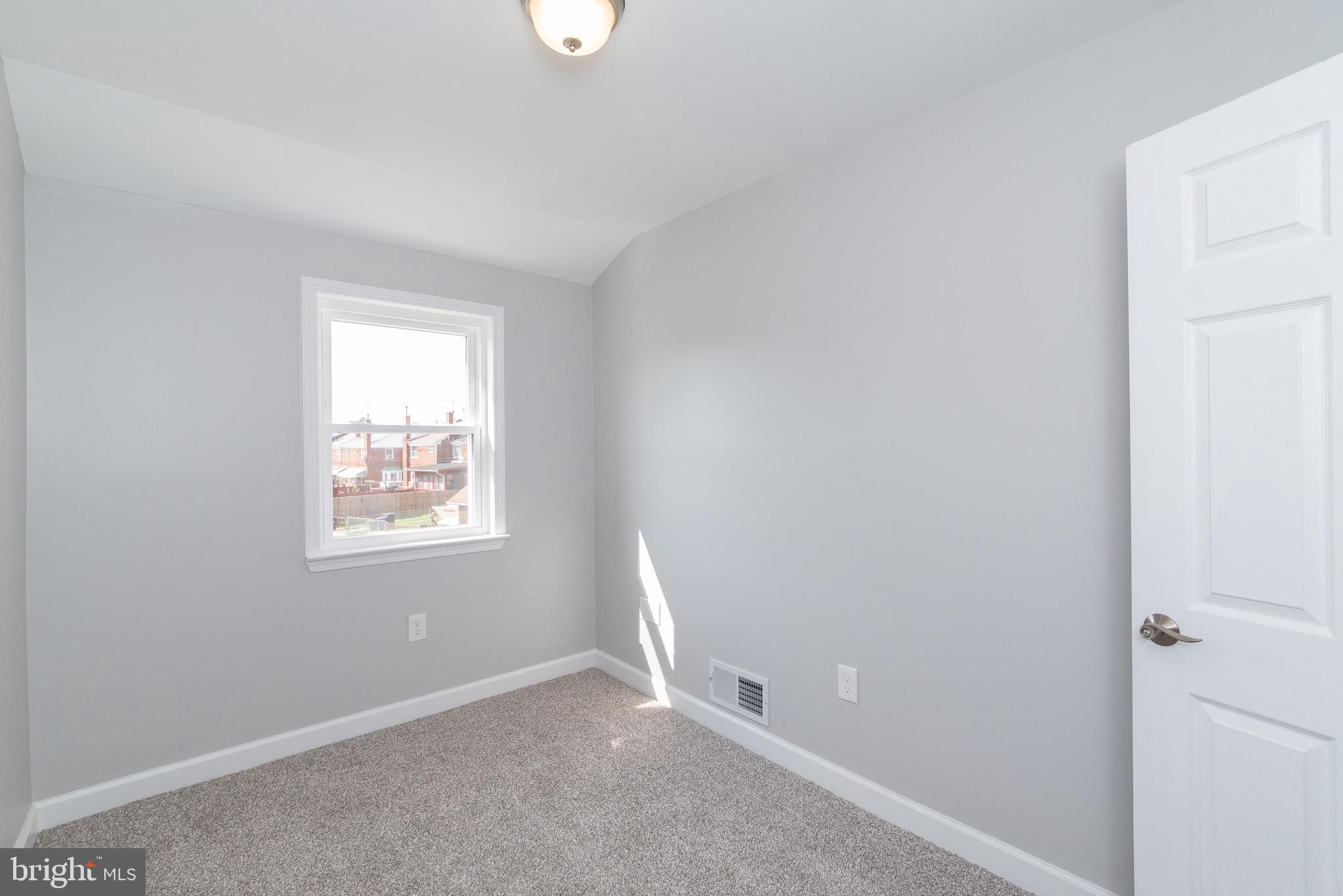 1905 Oxley Road Baltimore, MD 21222 - Photo 22 of 43