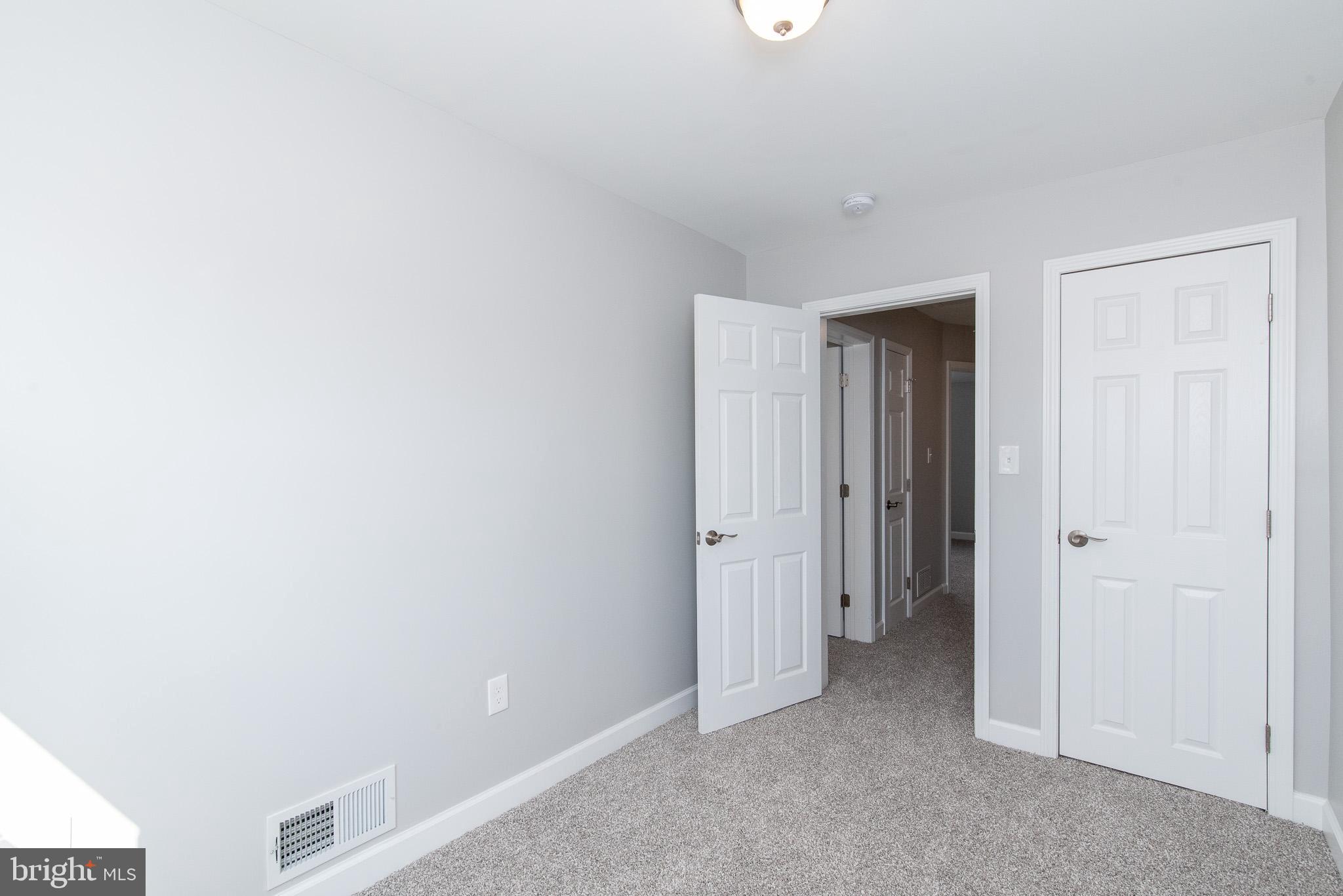 1905 Oxley Road Baltimore, MD 21222 - Photo 23 of 43
