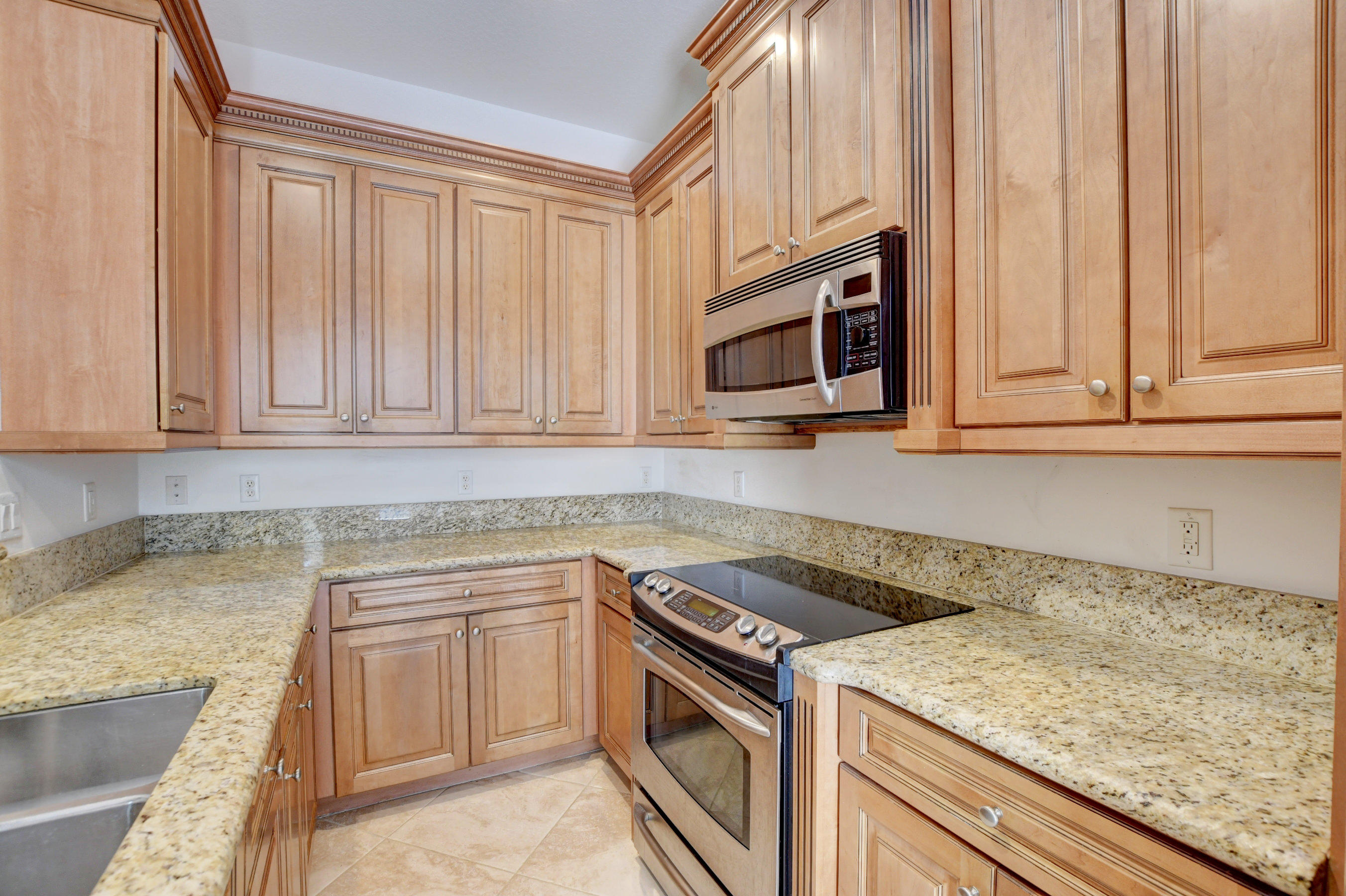 8308 Northwest 8th Way Boca Raton, FL 33487 - Photo 10 of 52 Stainless Appliances