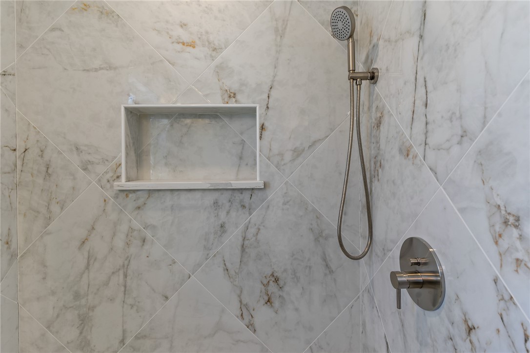 34 Theresa Street Johnston, RI 02919 - Photo 20 of 26