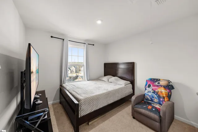 $320,000 | 8 Wiltshire Circle, Easley, SC 29642