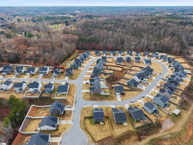 $320,000 | 8 Wiltshire Circle, Easley, SC 29642