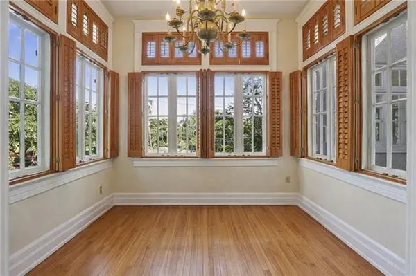 $750,000 | 518 Walnut Street, Unit E, New Orleans, LA 70118