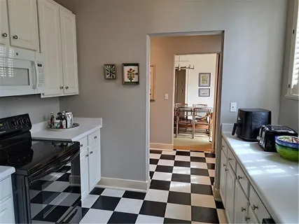 $750,000 | 518 Walnut Street, Unit E, New Orleans, LA 70118