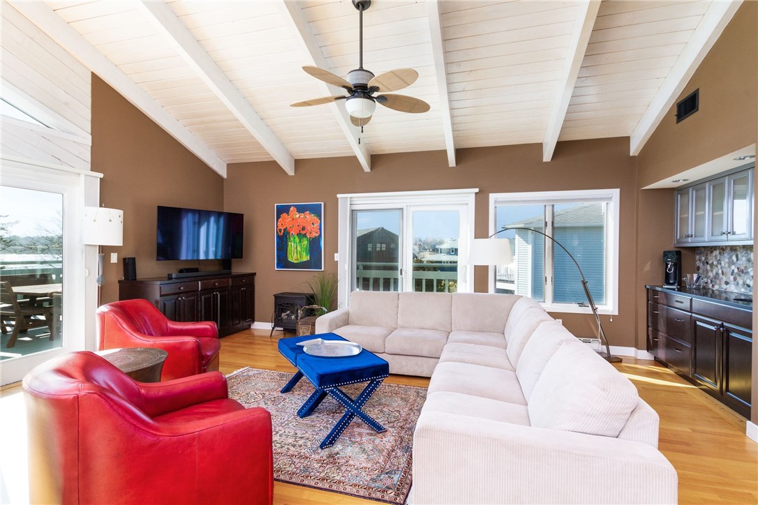8 Dunes Road Narragansett, RI 02882 - Photo 18 of 39