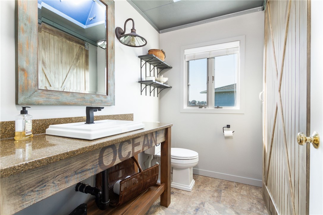 8 Dunes Road Narragansett, RI 02882 - Photo 19 of 39 Newly renovated bath off of Main Living areas