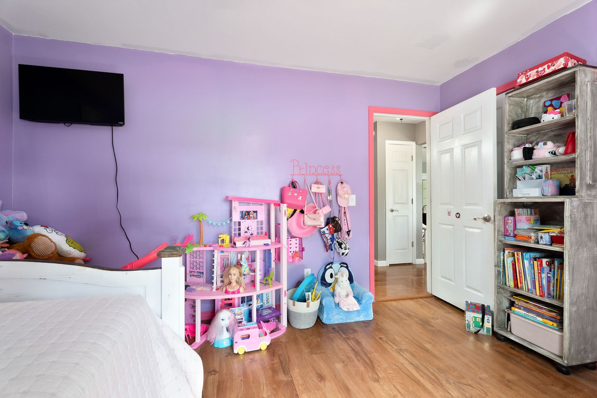 143 Old Qualls Road Cookeville, TN 38506 - Photo 35 of 40 a bedroom with furniture and a flat screen tv